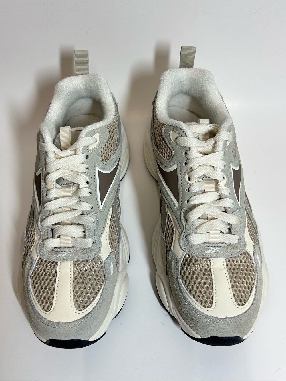 Reebok Ortholite Beige and Cream Mesh Suede Low-Top Sneakers